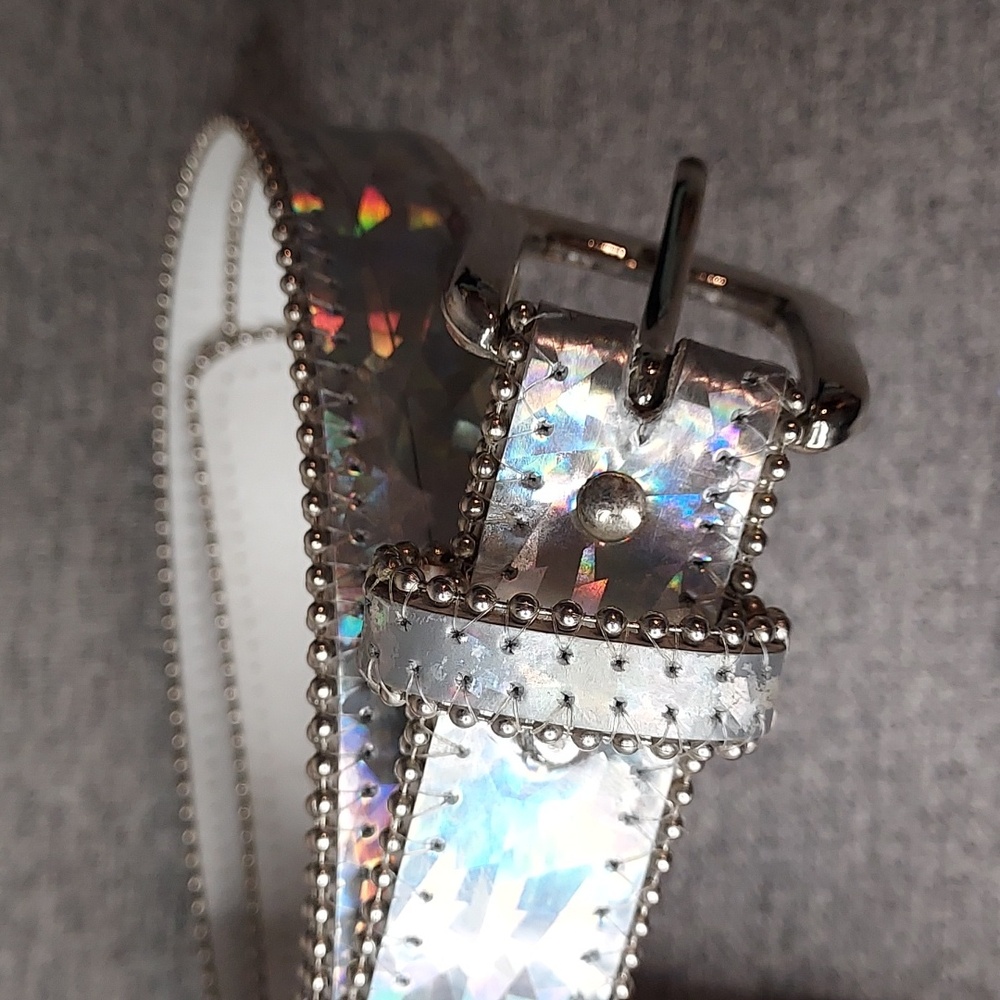 Vintage 90's Silver Holographic Belt w/ Metal Bead Detail Unisex